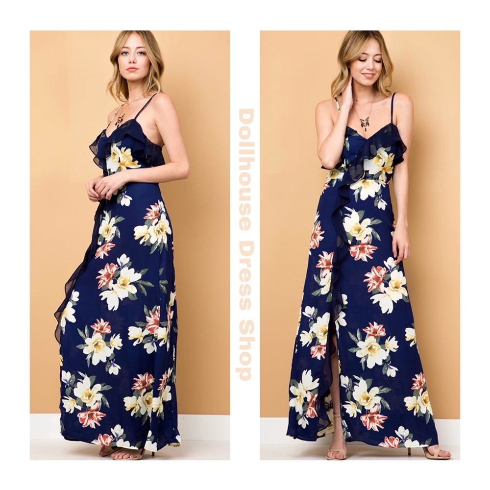 5 ⭐️ Paradise - Floral Maxi Dress - Picture 3 of 8